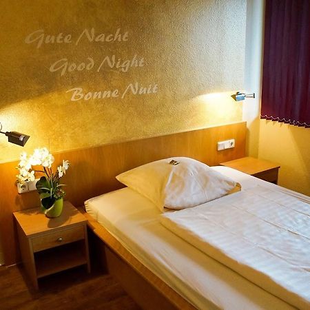 Hotel Alberga Mettmann Esterno foto